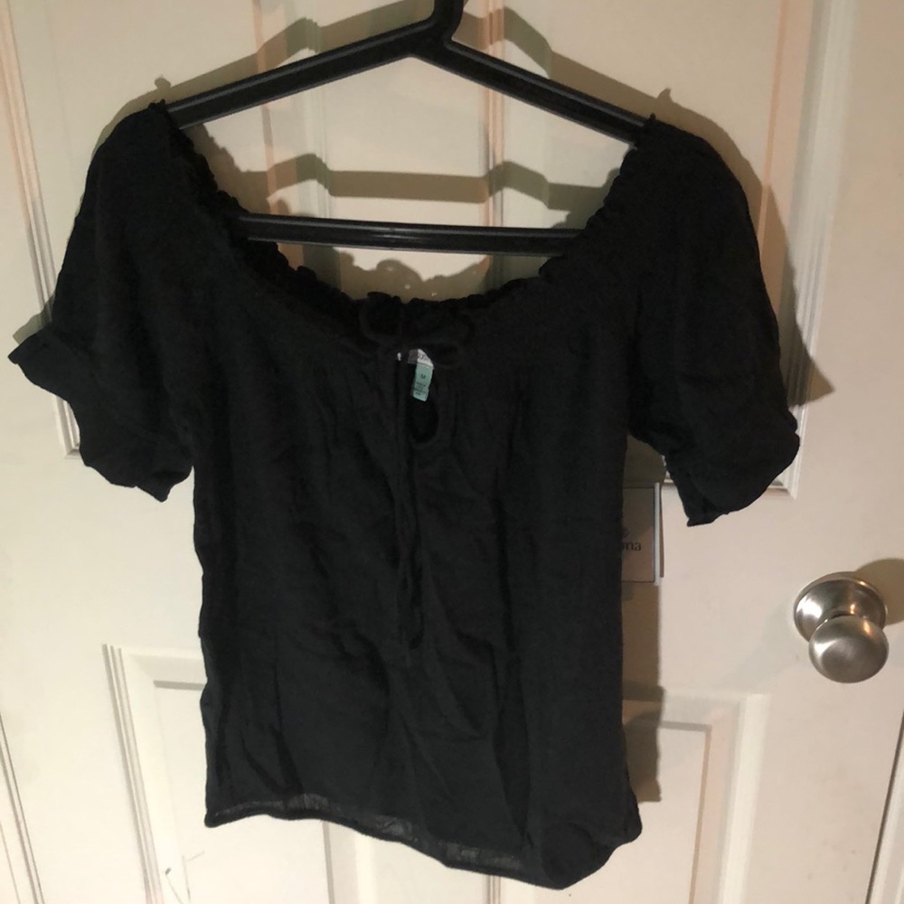 Susina black top